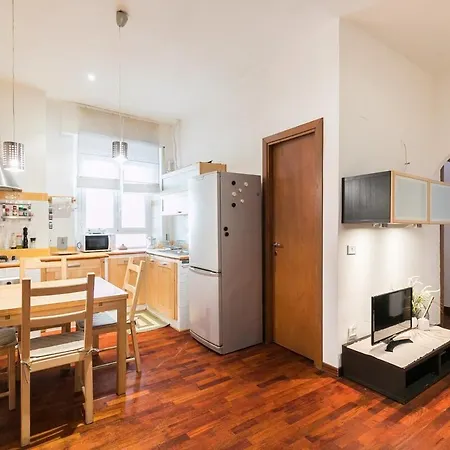 Design Close To Trastevere Apartment
