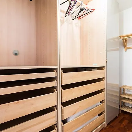 Apartment Design Close To Trastevere *